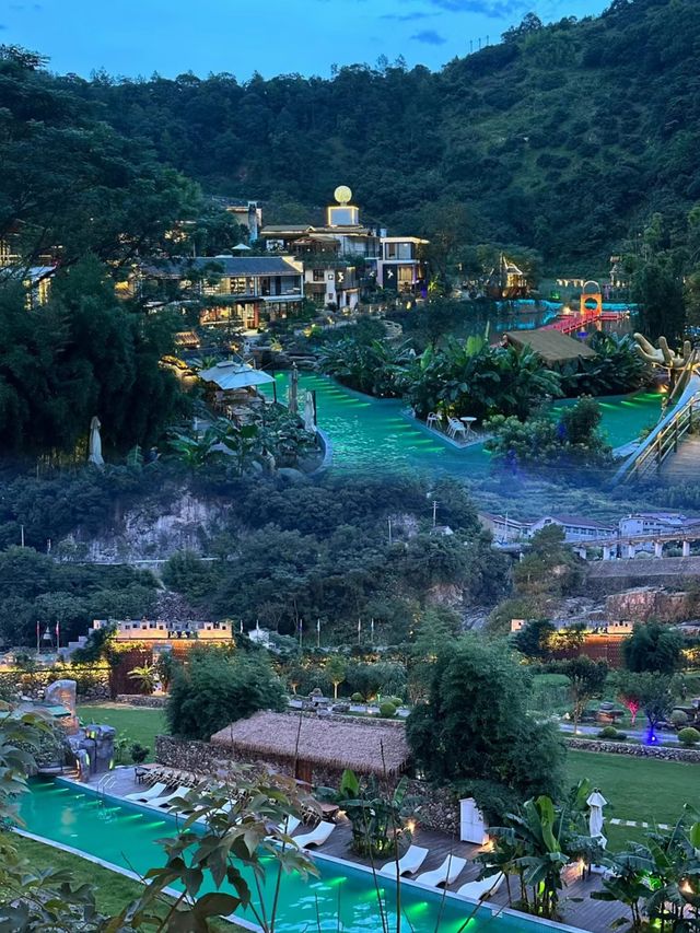 秦嶺雲端的茶山民宿，避世修心