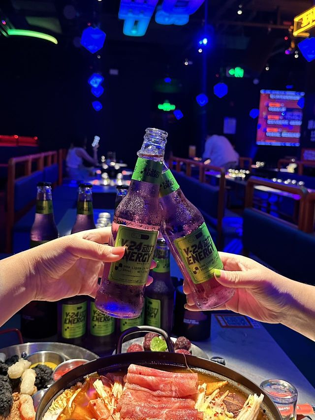深圳解除班味，一鍵解鎖韓劇同款氛圍酒吧。
