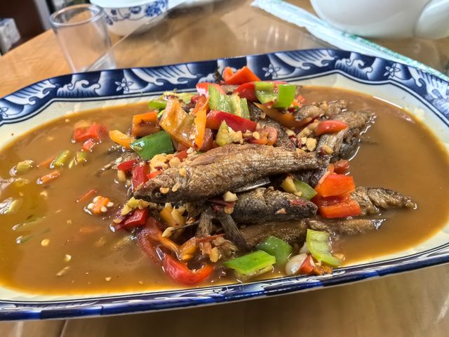 穿越千年，品味景德鎮瓷器與美食。