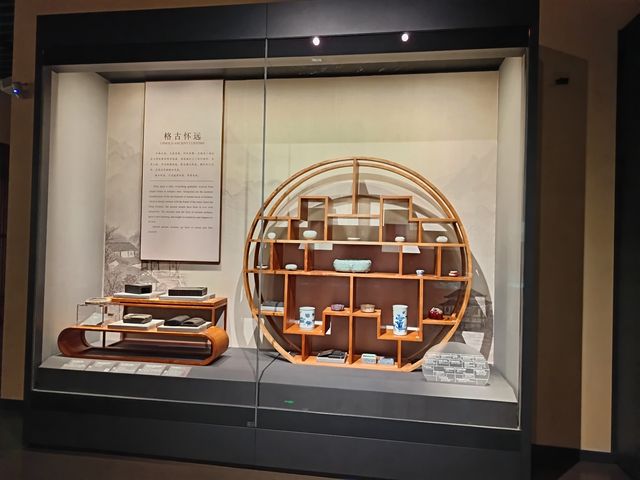 探索廣西壯族自治區博物館。
