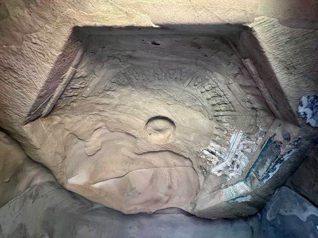 山西黃松溝石窟。