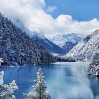 📌 Jiuzhaigou Travel Guide 🔥