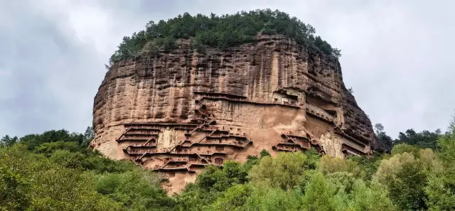 Gansu-Qinghai-Ningxia Road Trip (30): The "Buddhist Kingdom" on the Cliff - Maijishan Grottoes