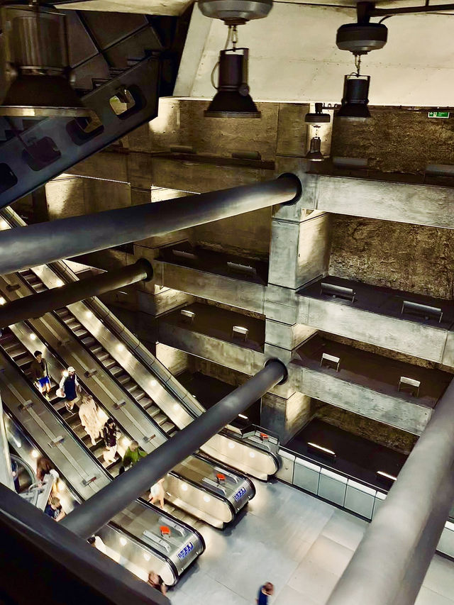 Magical Harry Potter Walking Tour: London’s Must-See Spots!