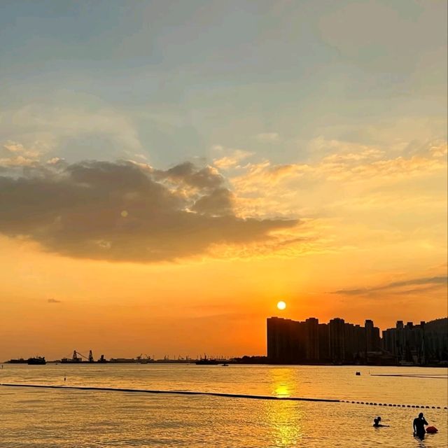 🌴屯門黃金海岸｜香港隱世「小泰國」！椰林沙灘+地中海風靚到似畫