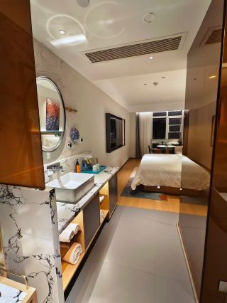 I never expected Hangzhou to have such an amazing hotel!