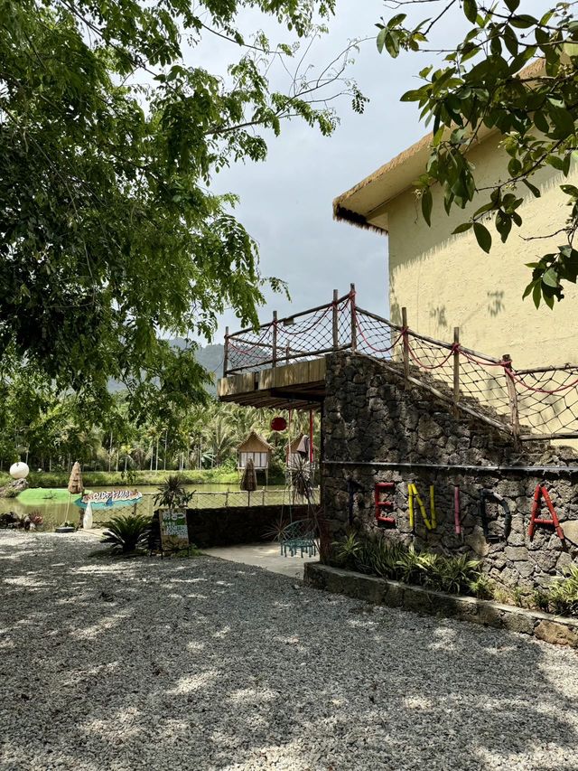 佩妮達·水明漾綠意盎然～萬寧住到絕美民宿