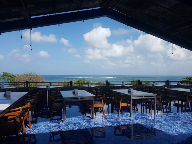 豪華入住體驗｜探索庫塔的避世酒店  Sulis Beach Hotel & Spa 