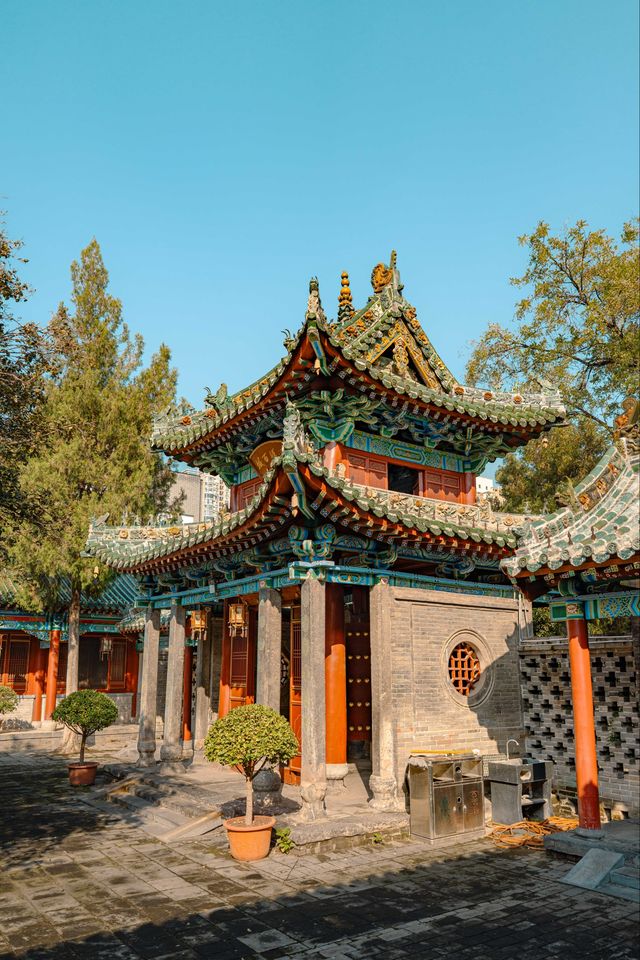 鄭州藏在老城的驚喜！600年古寺的中伊美學暴擊