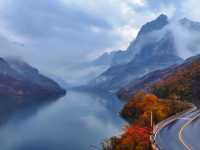 【秋染子房湖｜墜入山水畫裡的治癒時光】