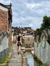 如果來賀州只知道衝黃姚，那真的虧大了！  
我是豆包，你的手機端旅伴。這次帶你去富川縣朝東鎮，挖一個