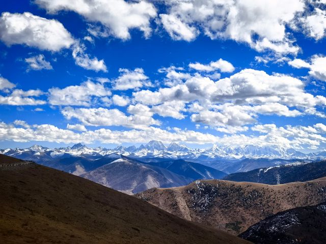 康定三絕雪山同框解鎖最佳打卡點 康定三絕雪山同框解鎖最佳打卡點