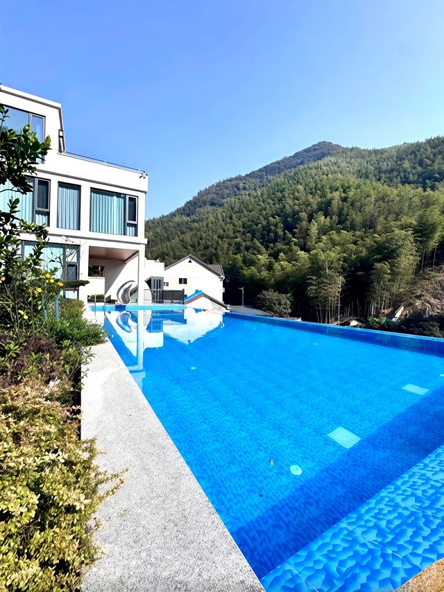 安吉這家山野民宿太好躺了!溫泉泳池絕美隱世美宿 安吉這家山野民宿太好躺了!溫泉泳池絕美隱世美宿