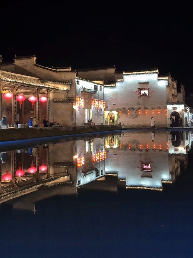 水墨宏村邂逅徽派建築的浪漫之夜 水墨宏村邂逅徽派建築的浪漫之夜