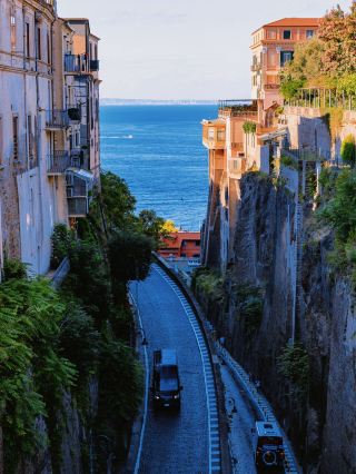 아말피 해안을 자가용으로 횡단하는 남부 이탈리아 4일 자가용 소규모 코스