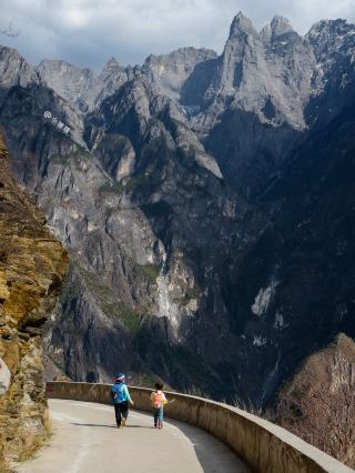 3月3日！聽講大家最近都想搵風景靚、人少少嘅行山路線。