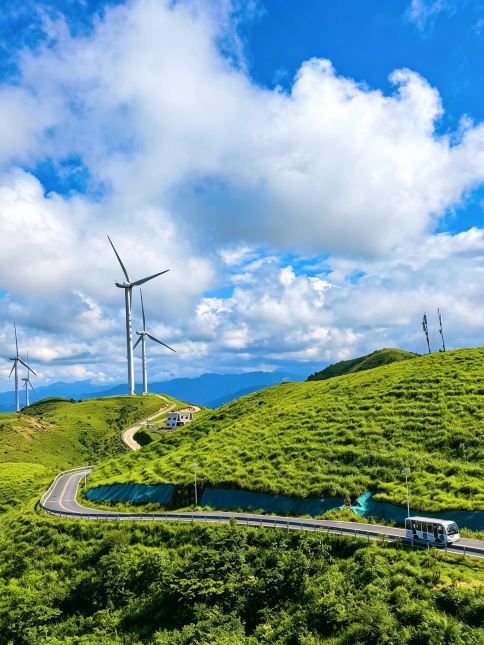Visit Guidong, Chenzhou for the National Day holiday—it's like sailing past ten thousand mountains with ease