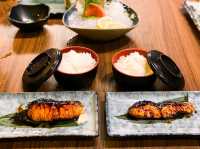 Authentic Japanese restaurant with fresh sashimi 🍣