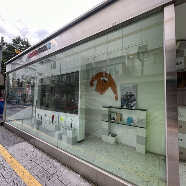 光州の市内にあるK-popスターロード！？