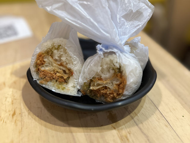香港食到正宗粢飯😋😋
