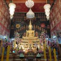 วัดปทุมคงคาราชวรวิหาร สัมพันธวงศ์