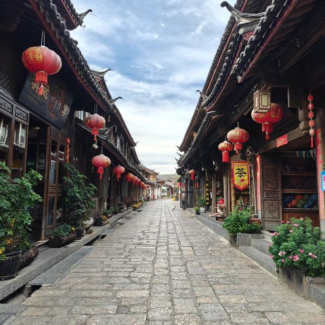 230度全景打卡天台，縱觀整個麗江古城