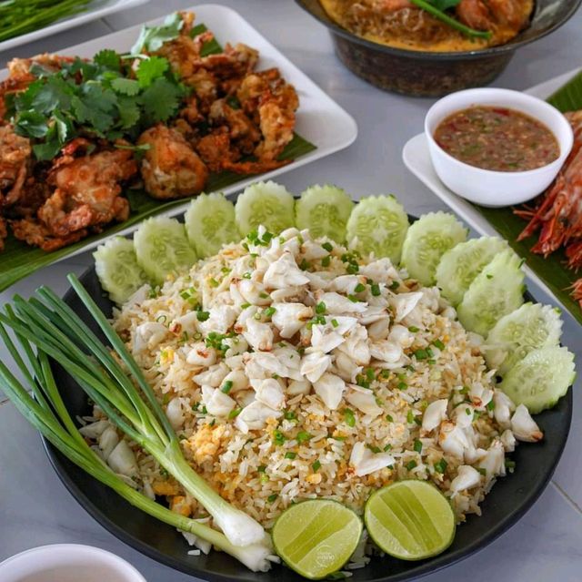 สามสี ซีฟู๊ด-บางม่วง 