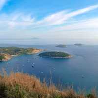 ผาหินดำ ภูเก็ต