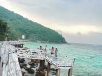 เกาะล้าน หาดสวย น้ำใส ทะเลใกล้กรุงเทพ 🏖️