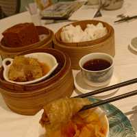 逍遙下午茶，翠園鮑魚汁鮮竹卷，香菇雞包仔 ...