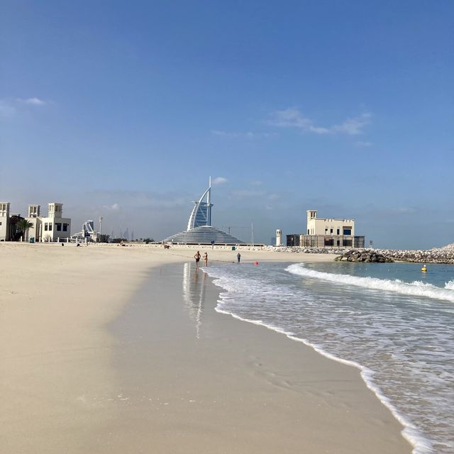 White sandy beach walks 🌊🌊🌊