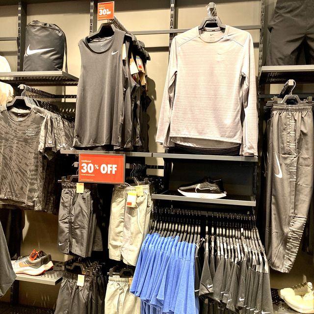 Nike @ Outlet Square-Muang Thong Thani