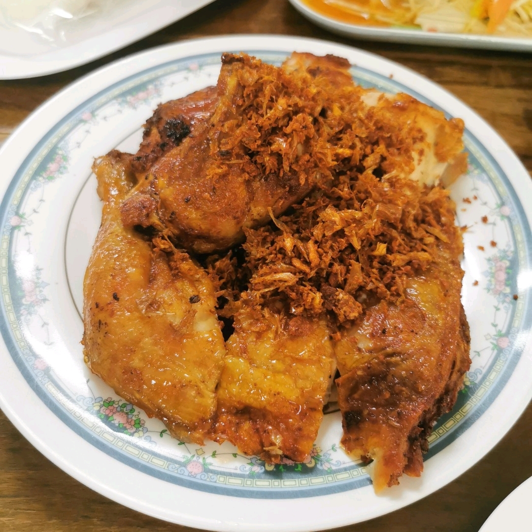 Polo Fried Chicken (Eat this & forget about KFC) | Trip.com Bangkok