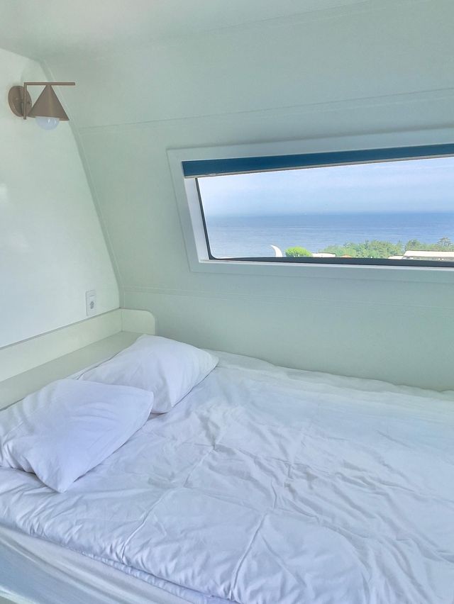 수영장만 4개 있는 전객실 오션뷰 카라반🚐