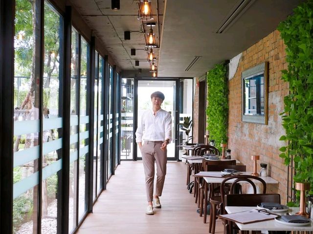 𝙃𝙖𝙪𝙩𝙚 𝙃𝙤𝙪𝙨𝙚 ร้านอาหารสไตล์อินดัสเทรียลลอฟท์ 🤩🤩