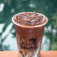 ไอดินกลิ่นน้ำ คาเฟ่ร่องสวนพัทยา
