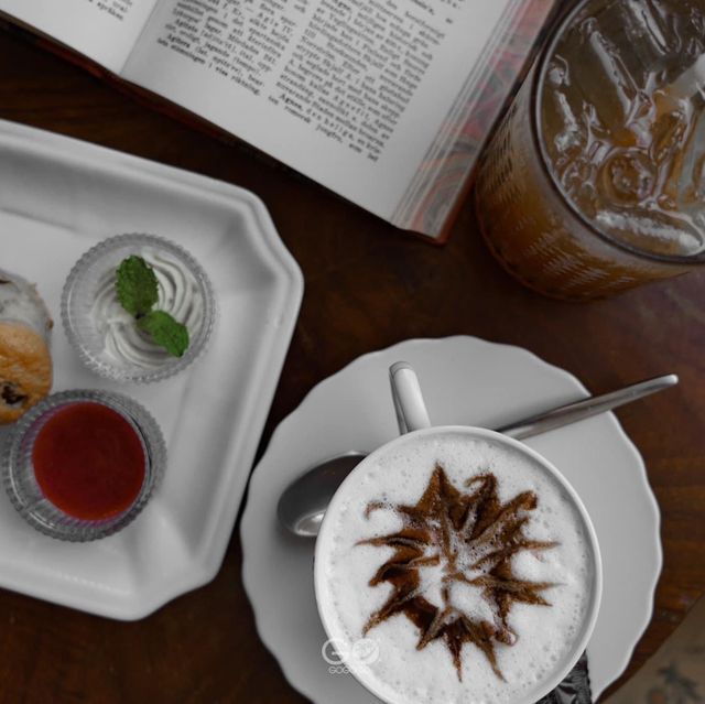 ครัวซอง พัทยาMiss Pastry