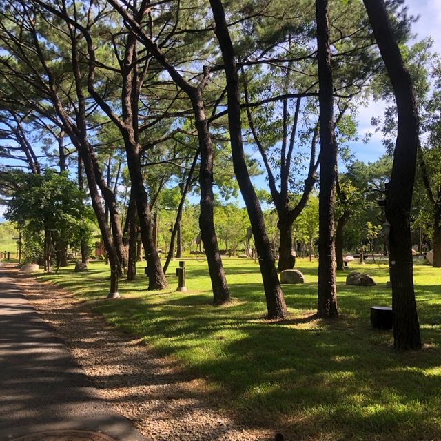 八塊厝民俗藝術村