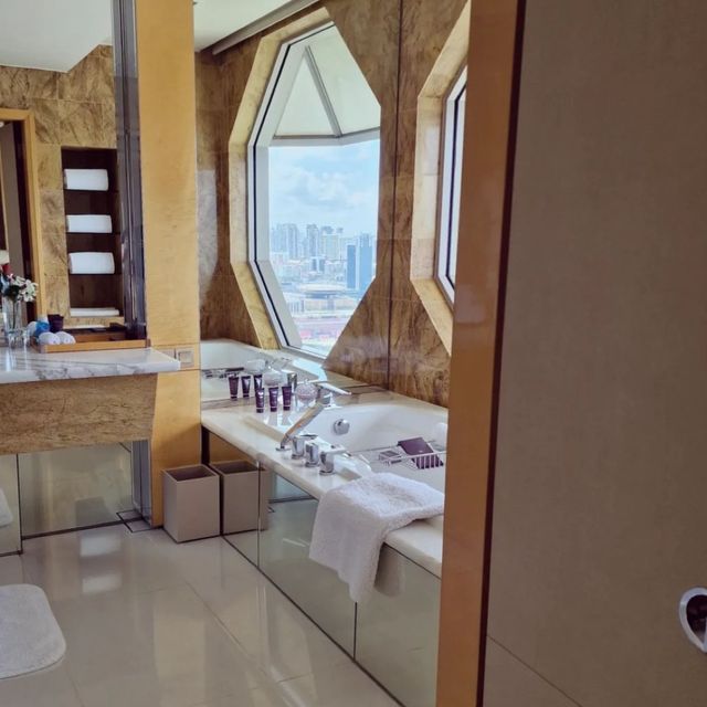 📍วิวสุดปัง Ritz-Carlton Millenia Singapore 