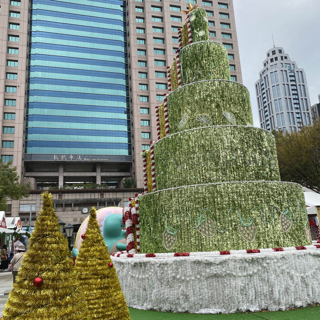 板橋車站站前廣場🎄