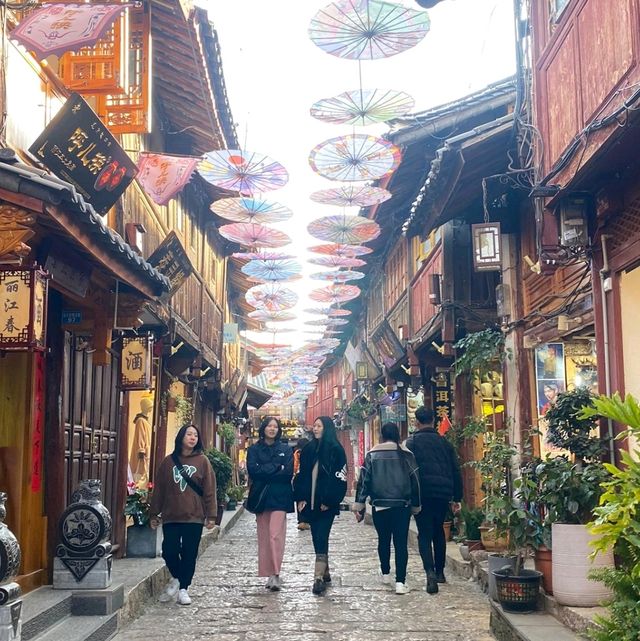230度全景打卡天台，縱觀整個麗江古城