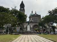 Christmas atmosphere at The Manila Cathedral 