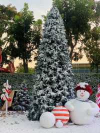 หมู่บ้านคริสมาสต์ Rancho Charnvee Khaoyai