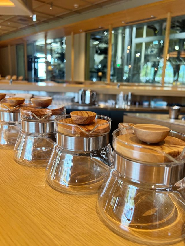 【福岡カフェ】焙煎所に隣接されたカフェスペースで美味しいコーヒーを楽しめる