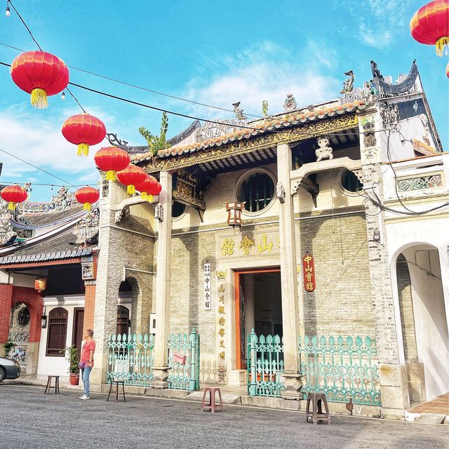 Crispy morning walk in Georgetown, Penang