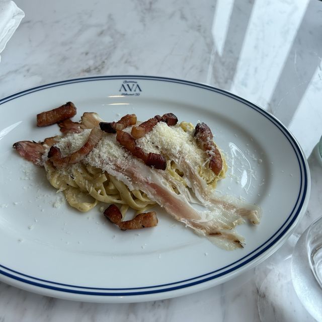 방콕에서 즐기는 럭셔리 다이닝, AVA Brasserie🍷
