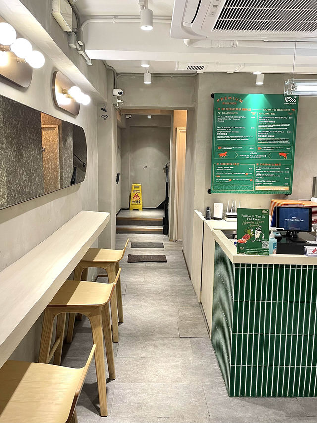香港灣仔高質自家牧場安格斯牛漢堡店-N+ Burger