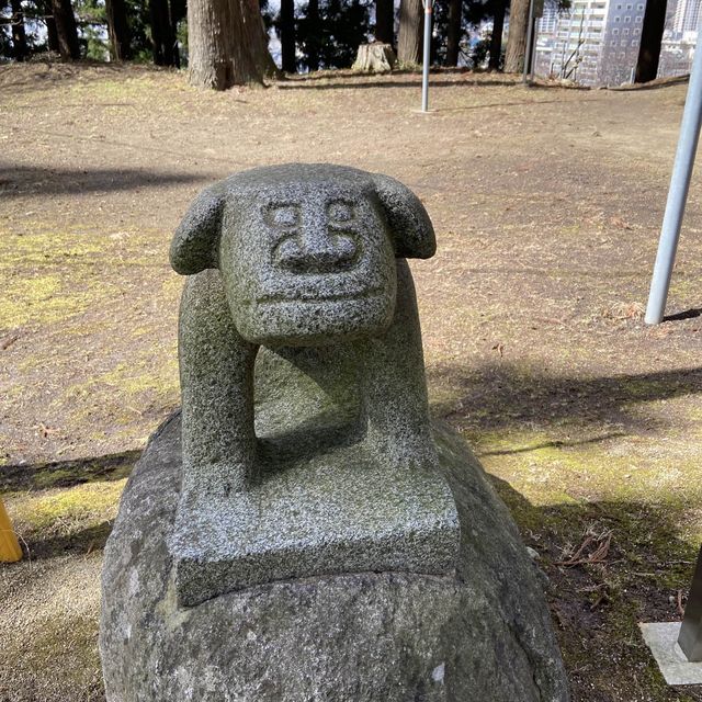 【盛岡天満宮】ゆる狛犬