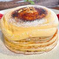 有名ホテルの元シェフが作る！贅沢パンケーキ🥞