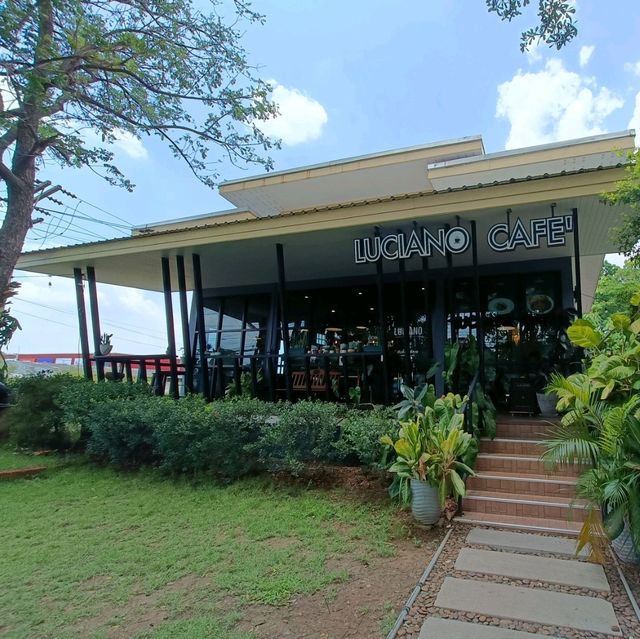 LUCIANO café at Korat